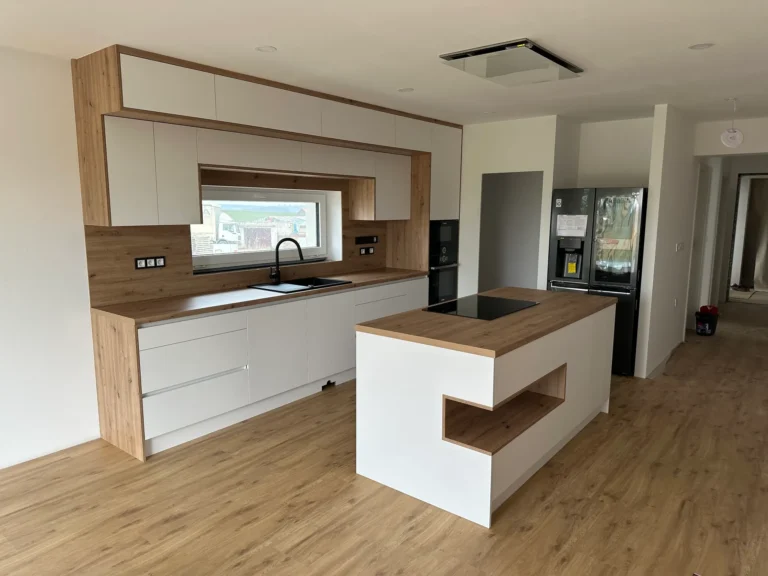 Moderní kuchyně do novostavby